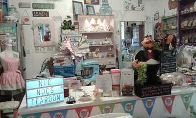 Nic Nocs Vintage Tearoom