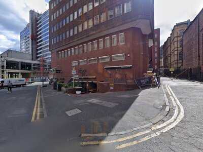 Robbies Restaurant & Bar