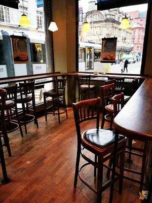 Caffe Nero - Cross Street