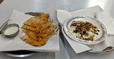 Paratha Hut