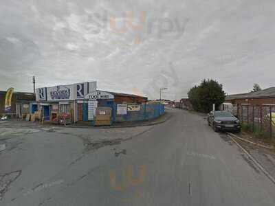 Door Rack Snacks Cafe / Sandwich Shop