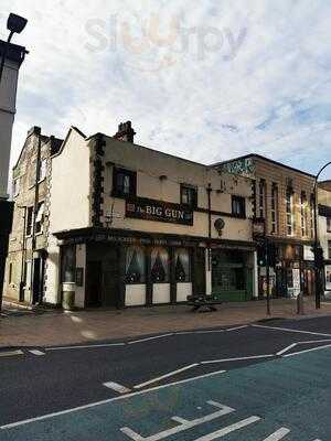 Big Gun Hotel Pub