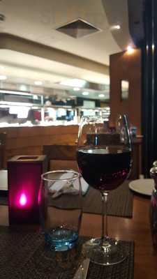 Signatures Restaurant