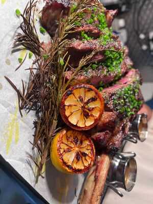 Signatures Restaurant