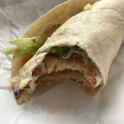 Freddy's Chicken & Pizza