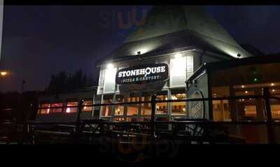 Britannia Inn Stonehouse Pizza & Carvery