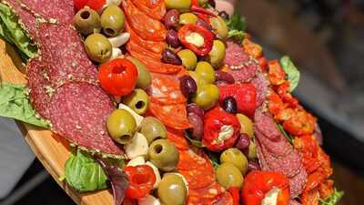 The Yorkshire Deli & Pizza Bar