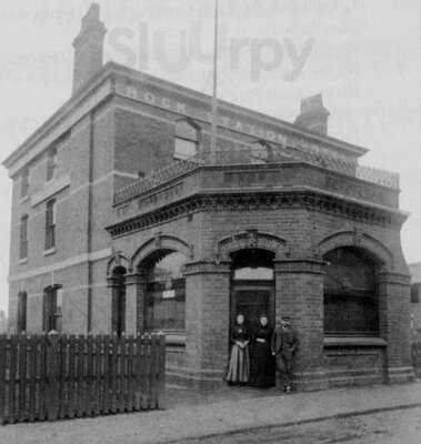 The Rock Station Pub & Richies Restaurant