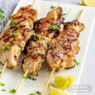 Fargo's Pizza & More