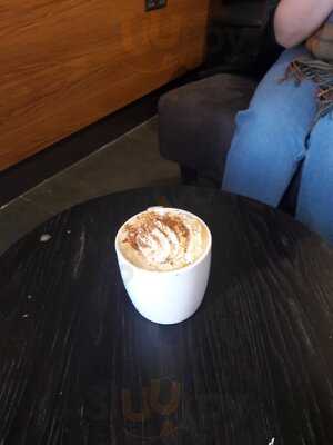 Starbucks - Clarence Street