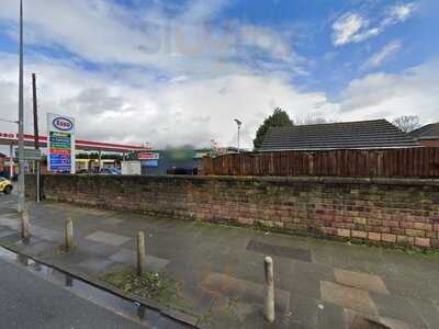 Subway - Queens Drive