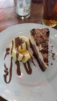 The Guildford Hotel 115 The Headrow