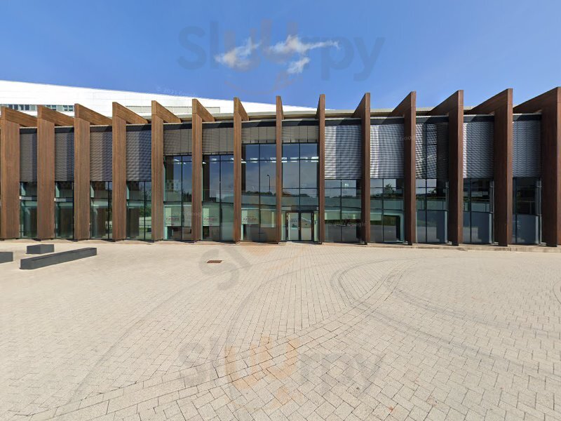 Karibunis Restaurant At Bournville College