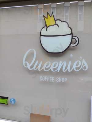 Queenie's Coffee Shop