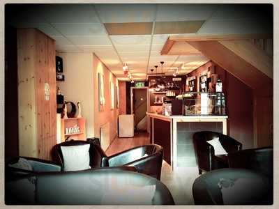 Up Market Coffee & Tea Shoppe