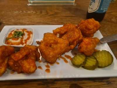 Stracey Restaurant, Bar & Lounge