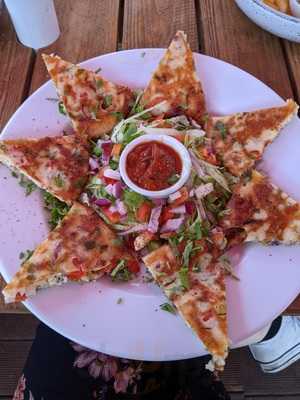 Stracey Restaurant, Bar & Lounge