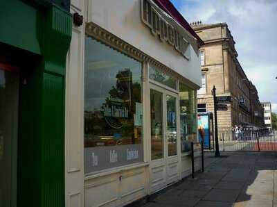 Hamiltons On The Square