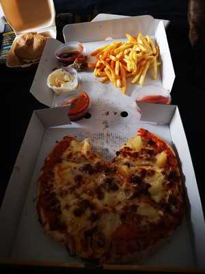 Chesters Chicken - Moston