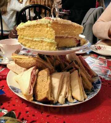 Minfika Tea & Coffee House