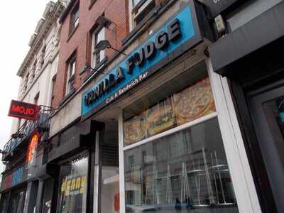 Vanilla Fudge Sandwich Shop