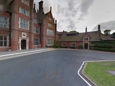 The Brasserie Bar & Grill