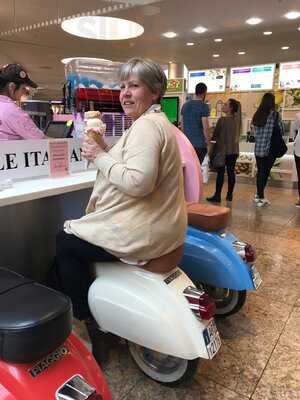 Joe Delucci's Gelato