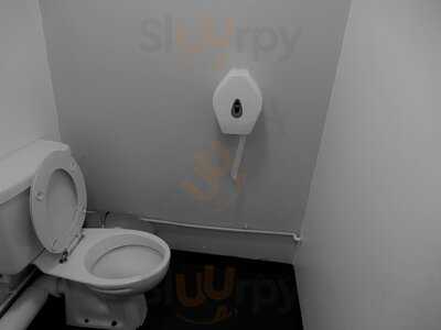 Poundbakery - Birkenhead