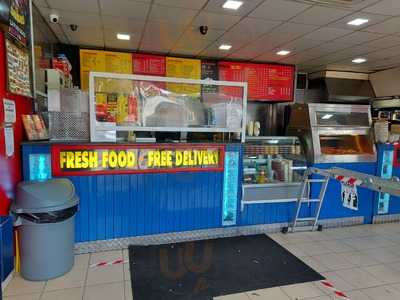 Munchies Pizza & Kebab House