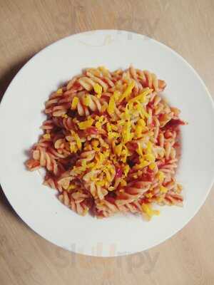 The Gateway Coffee Shop