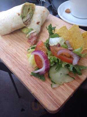 The Quays Cafe And Bar