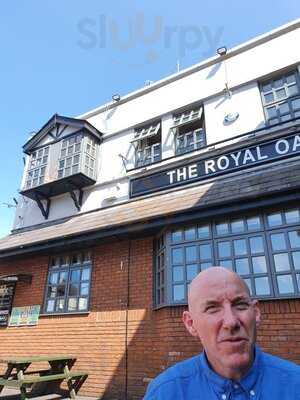 The Royal Oak Hotel