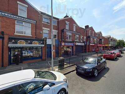 Freddy's Chicken And Pizza