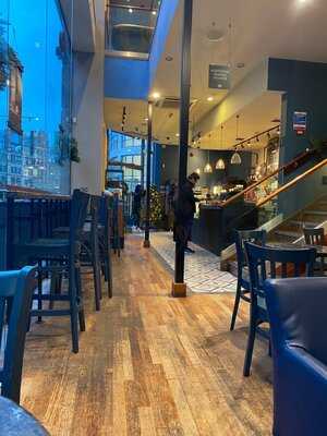 Caffe Nero - Arndale Centre