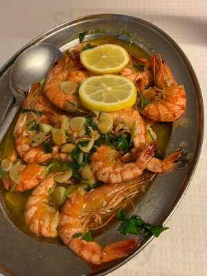 Galante Cafe, Restaurant And Bar