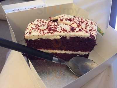 Flurries Cakes And Shakes