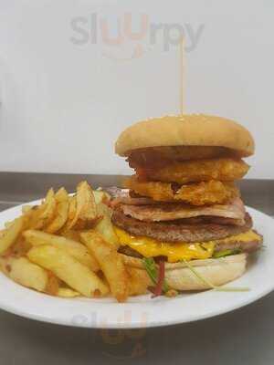 Kingfisher Fish & Shop/cafe