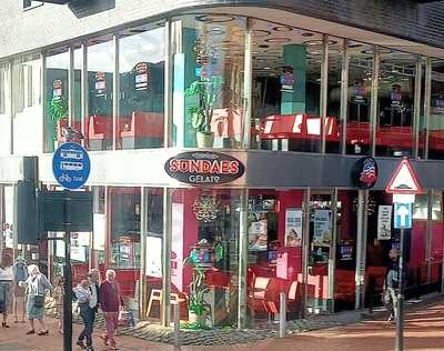 Sundaes Gelato