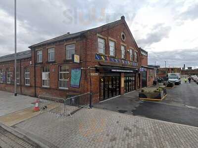 The Grub & Grog Shop