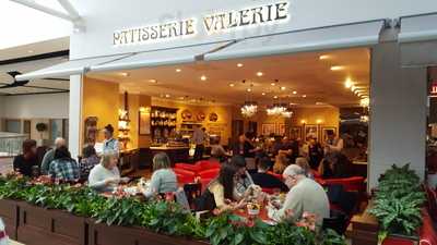 Patisserie Valerie - York Dov