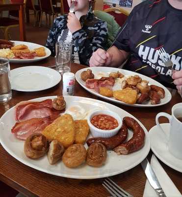 Bistro Cafe And Diner