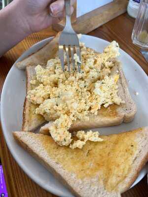 The Princess Cafe & Harbour Restaurant