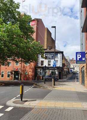 Norfolk Arms