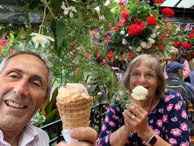 Ripley Ice Cream & Cafe