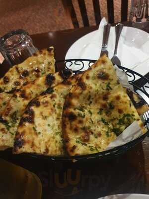 The Fat Swan - Photo 7