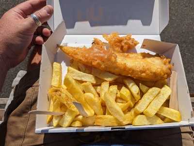 Popsie's Fish And Chips