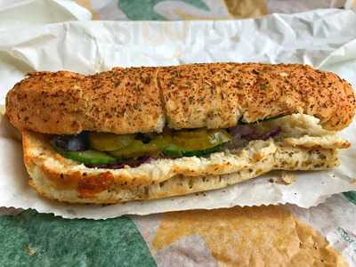 Subway Centertainment