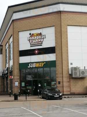 Subway Centertainment