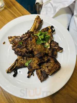 Palm's Restaurant & Bar