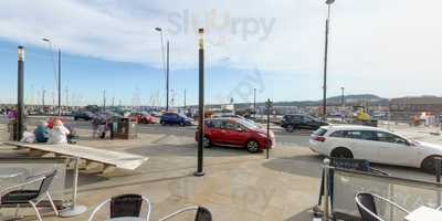 Quayside Bar